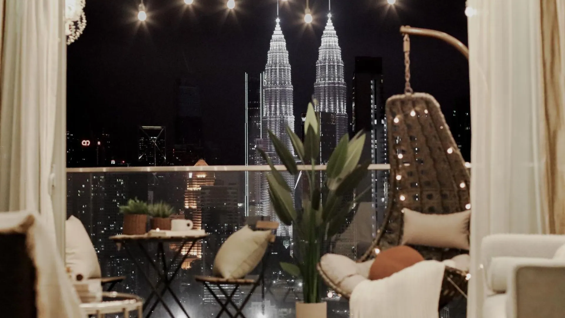 Suites&Residences @ Regalia by PLC Kuala Lumpur Apartamento