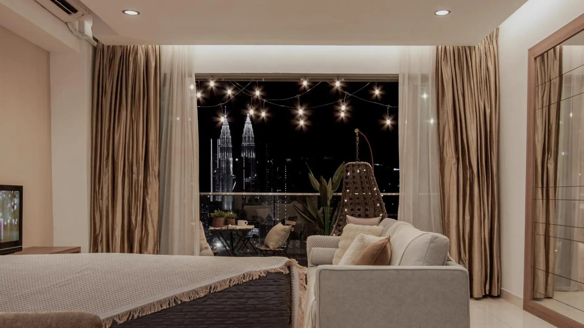 Apartamento Suites & Residences @ Regalia By Plc Kuala Lumpur Malásia
